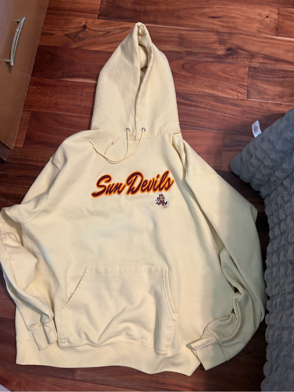 Champion‎ Arizona State Sun Devils Oversized Hoodie Cream XL ASU Spellout
